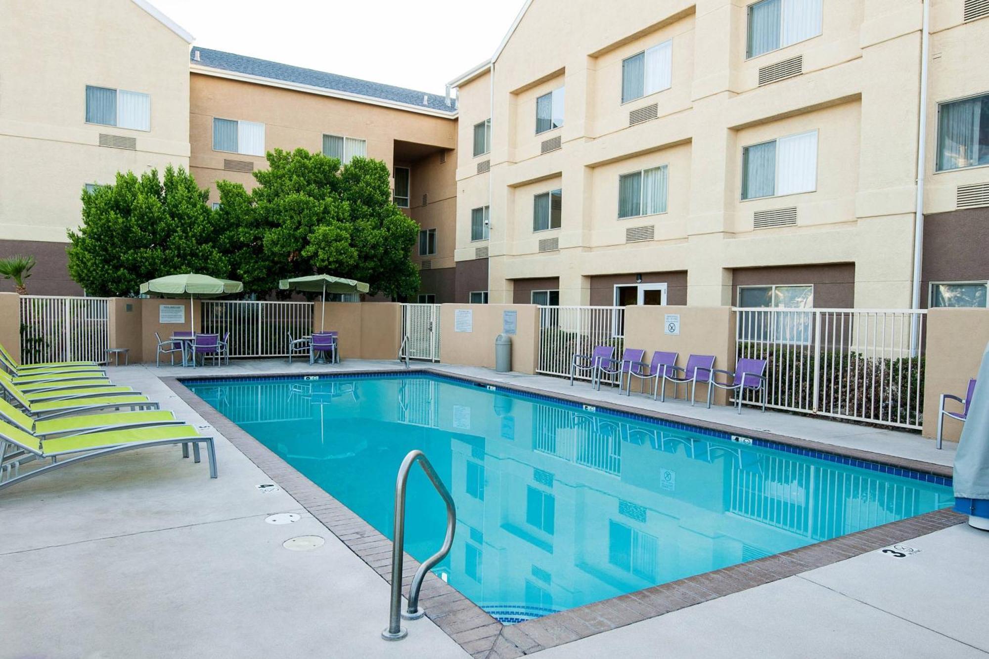 Fairfield Inn סנט ג'ורג' מראה חיצוני תמונה