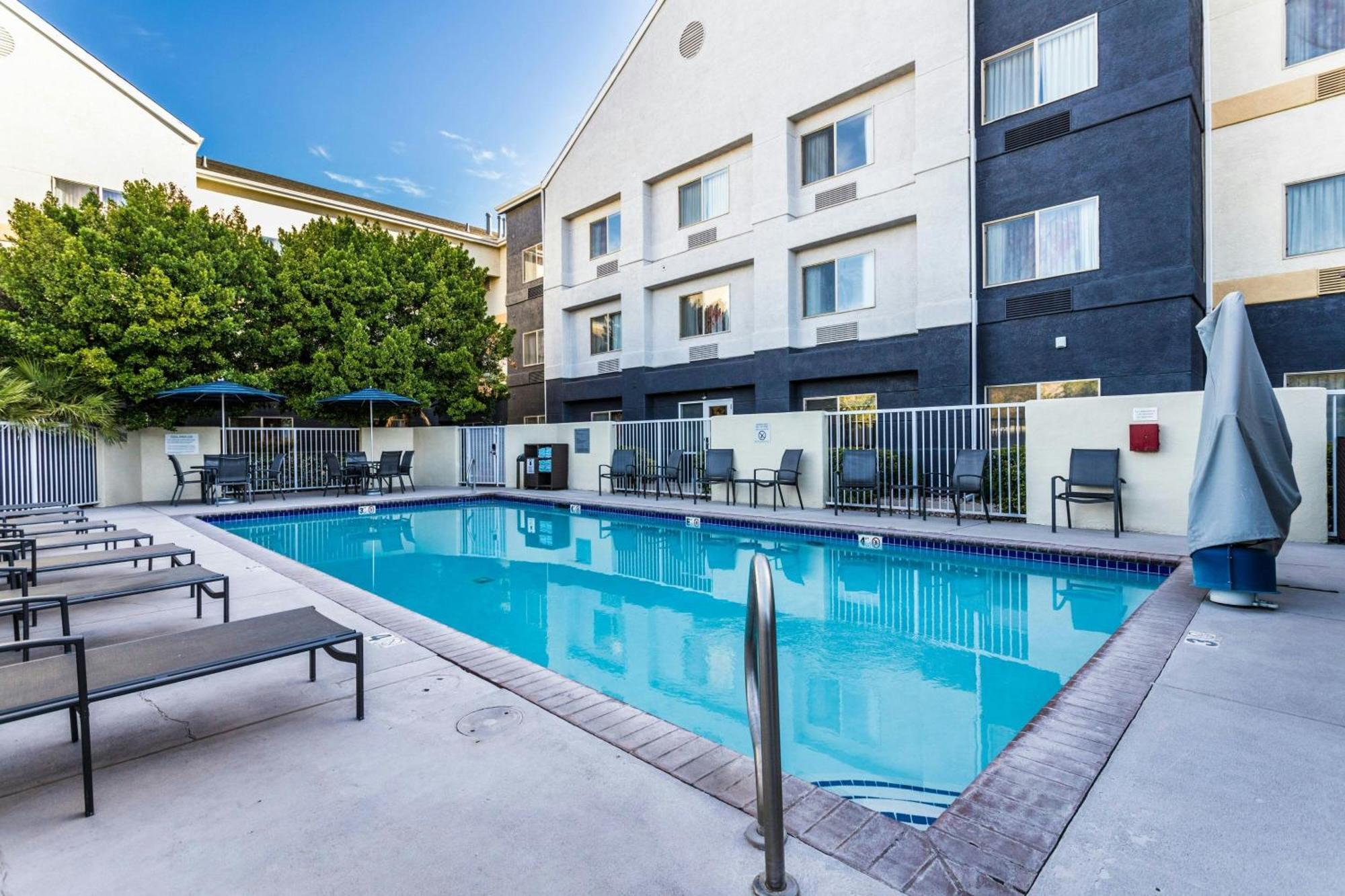 Fairfield Inn סנט ג'ורג' מראה חיצוני תמונה
